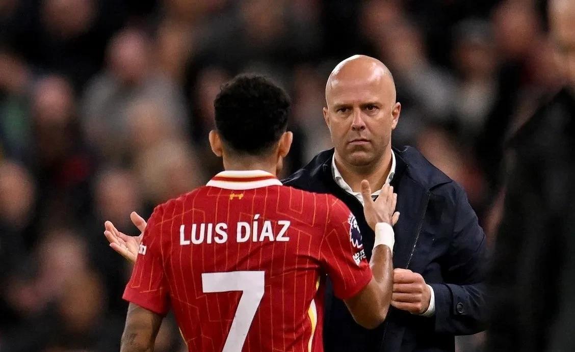 包含利物浦面临困境！巴萨生死战的词条